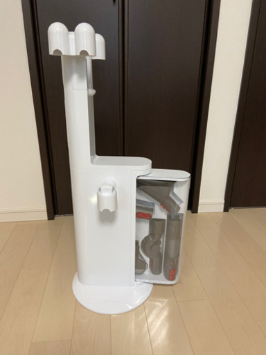 新品未使用(但し開封済)  Dyson SV12DOK [Dyson Cyclone V10 フロアドック]