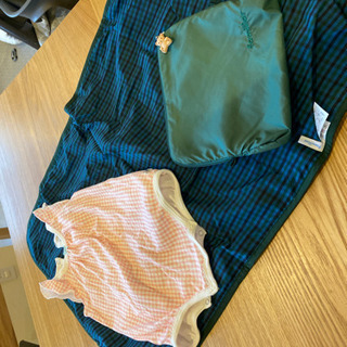 【ほぼ未使用】プチバトー　服　ファミリア　オムツ替えマット