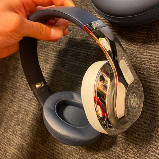 KITH beats コラボヘッドホン