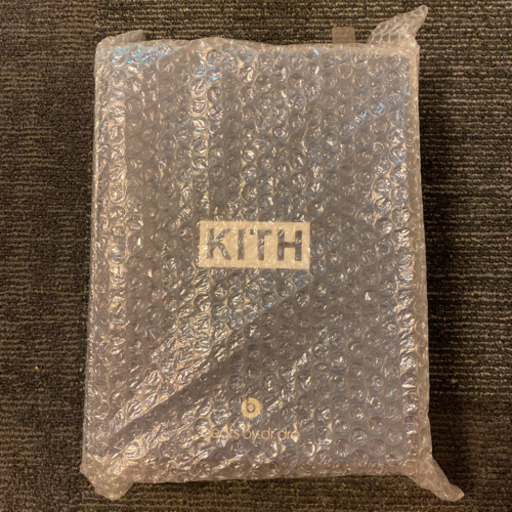 KITH beats コラボヘッドホン