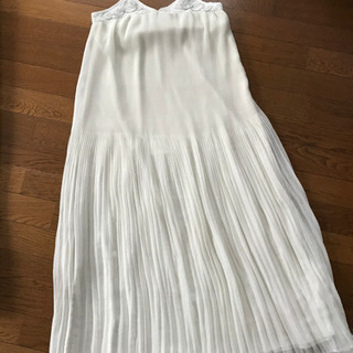 Z A R Aのプリーツワンピ👗