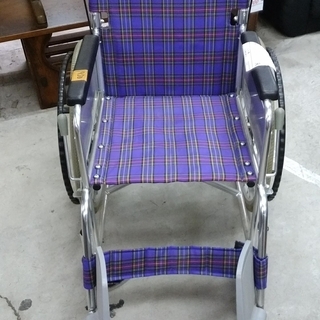 【リサイクルショップどりーむ天保山店】1950 KAWAMURA カワムラサイクル 車いす 車イス 車椅子 KA102S-40 ノンパンクタイヤ