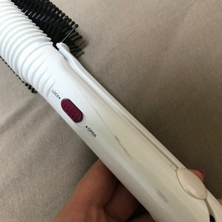 クレイツ　ヘアアイロン　ブラシ型アイロンの画像