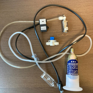 中古　水槽用　コンパクトco2レギュレーターセットの画像