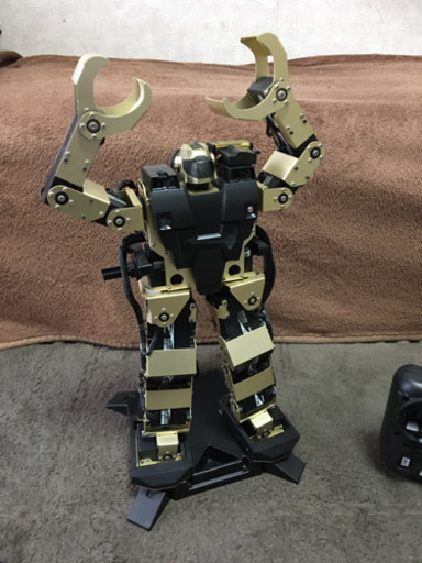 ロボザック　完成品　17万5720円を3万円→2万円に値引き