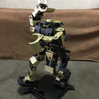 ロボザック　完成品　17万5720円を3万円→2万円に値引きの画像