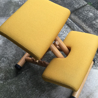 ノルウェー STOKKE社製 バランスチェアの画像