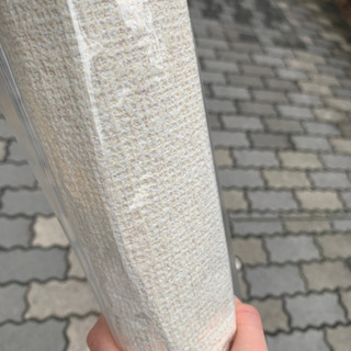 壁紙を色差なしのままではることを教えて頂けますでしょうか。