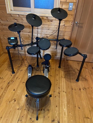 Alesis 電子ドラムセット