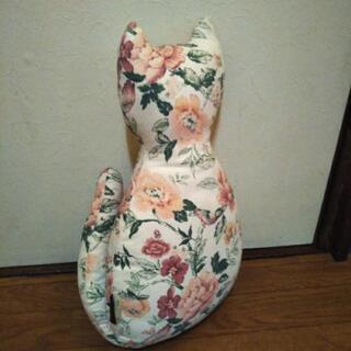 猫 クッション 花柄