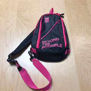 【新品】GOSEN ボディバッグ ネオンピンクの画像