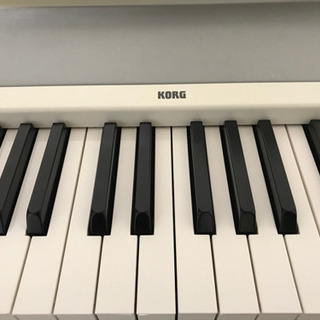 KORG B1 (付属:イス、専用スタンド、ダンパー・ペダル、譜面台、ACアダプター)の画像
