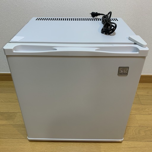 1ドア電子冷蔵庫 冷庫さんcute 20L ペルチェ方式 ホワイト