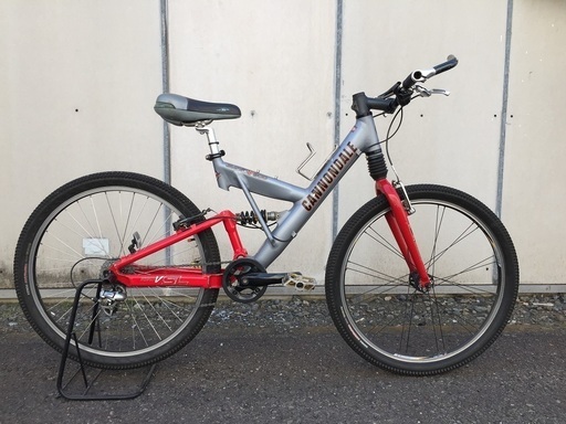 キャノンデール CANNONDALE SUPER V900