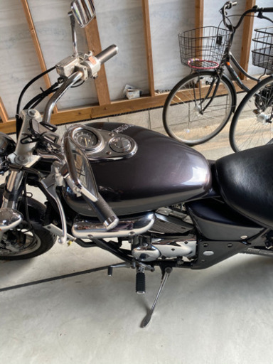 Ｖ－ＴＷＩＮ ＭＡＧＮＡ(ホンダ) マグナ250