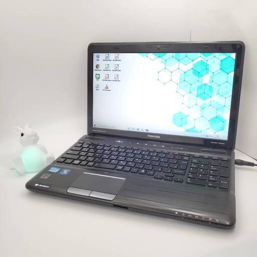 東芝  Corei7 メモリ8GB SSD250GB ノートパソコン