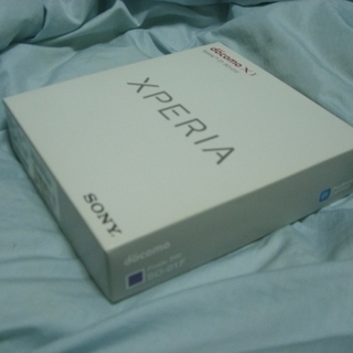 【ほぼ新品】docomo Xperia Z1 SO-01F  パープル　					の画像
