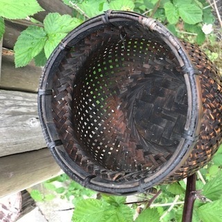 竹製 籠の画像