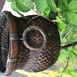 竹製 籠の画像