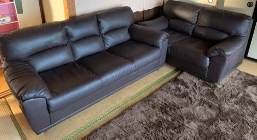 【引き渡し決まりました】合皮ソファ２点セット