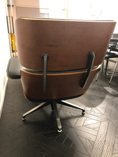 Herman Miller（ハーマンミラー）Eames Lounge Chair & Ottoman　リプロダクト品