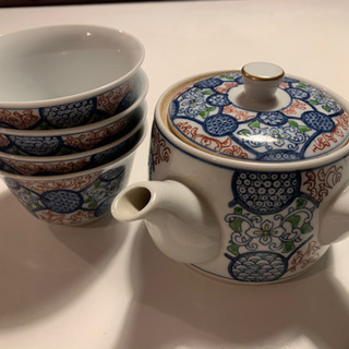 有田焼　秀峰　急須　茶碗4個