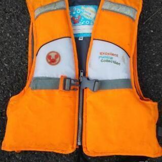 決まりました❗️ライフジャケット！まとめ売りの画像