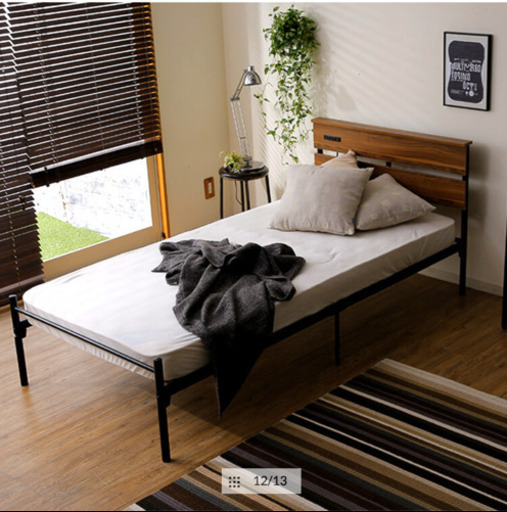 Lowya ベッドフレーム　マットレス付き