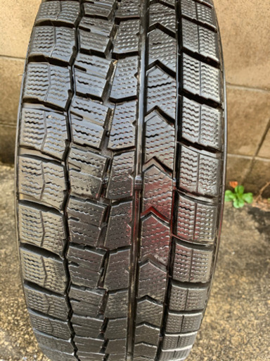 シエンタ  スタッドレスタイヤ 185/60r15 5穴 ４本セット　訳あり格安