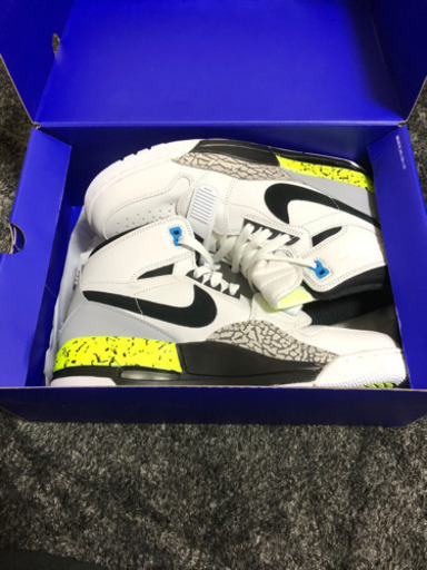 ナイキ　ジョーダン　レガシー312  28cm