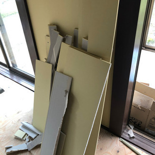 廃石膏ボードの処分の画像