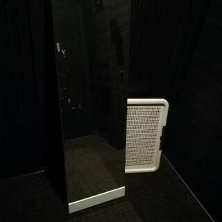 鏡の画像