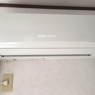 エアコン、引っ越すため売ります。不具合なしです。