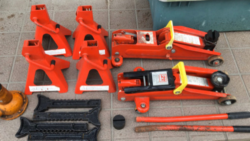 ジャッキとウマのセット