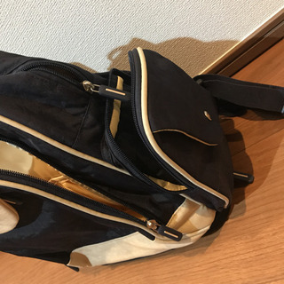 美品　マザーズバッグ　リュック　ネイビーの画像