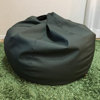 【ほぼ未使用】人と暮らしになじむクッション　スタイリスオニオン