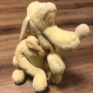 ディズニーランド　プルート　ぬいぐるみ