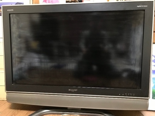 SHARP  AQUOS 37インチ　亀山モデル2007年製