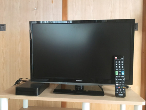 【訂正】✖️41型→⭕️24型テレビ外付けHDD、リモコン付き