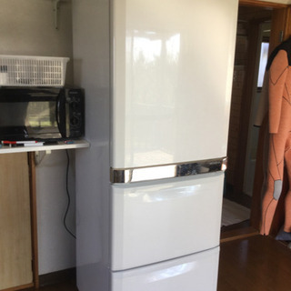 三菱　MITSUBISHI 大型冷蔵庫　370リットルの画像