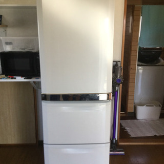 三菱　MITSUBISHI 大型冷蔵庫　370リットルの画像