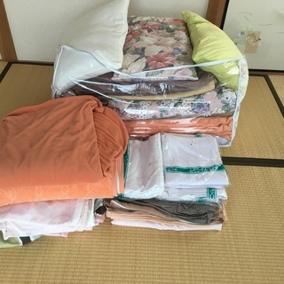 掛け布団、毛布、タオルケット、シーツ差し上げます