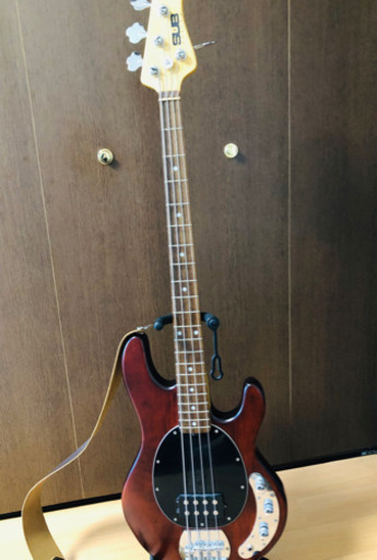 [値下げ］ベース売ります。エフェクター2個付き