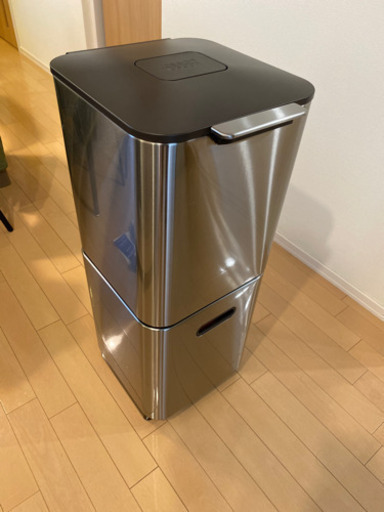 Joseph Joseph 分別式ゴミ箱「トーテム」40L