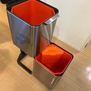 Joseph Joseph 分別式ゴミ箱「トーテム」40Lの画像