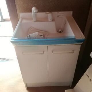 リクシル　洗面化粧台