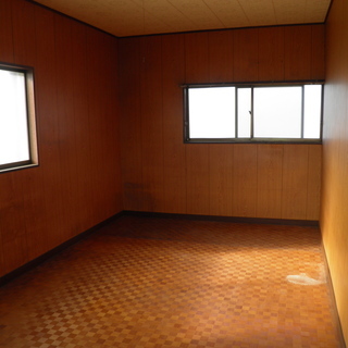 館林市日向町貸工場付住宅　10万(税別)　多々良沼公園まで徒歩11分　5K　建物面積102.39㎡　土地面積353㎡ - 賃貸（マンション/一戸建て）