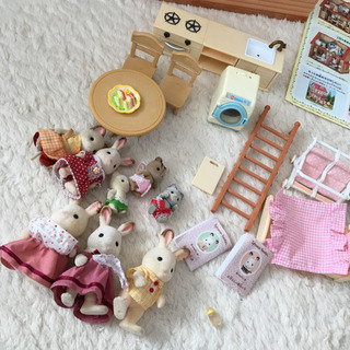 シルバニアファミリー　お家、人形、家具、ベビーカー、きせかえ