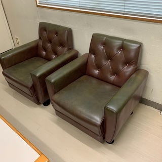レザー　ソファ３人掛け・１人掛け