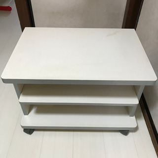 差し上げます　テレビ台　カインズ　白